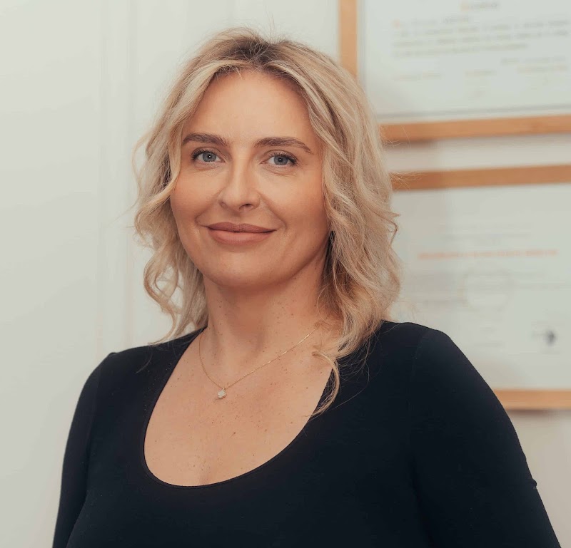 Dr Christelle Santini, Paris