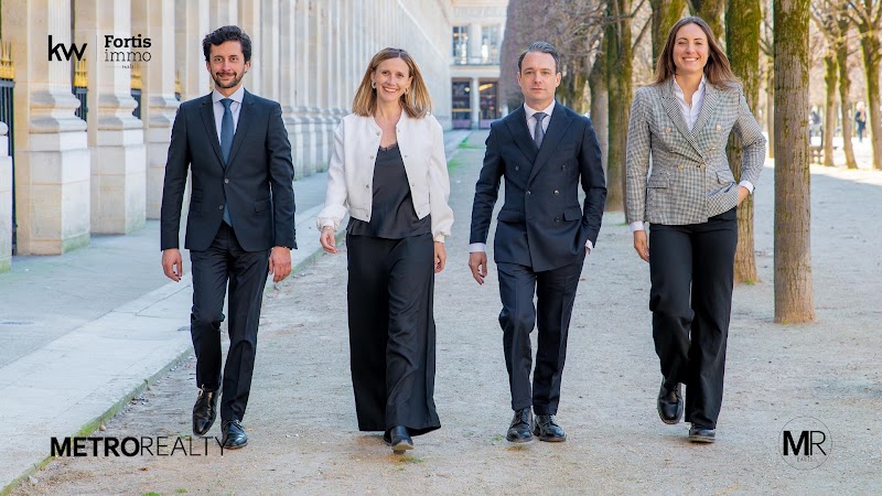 Metro Realty, Paris