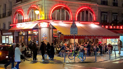 The Bar Du Marché