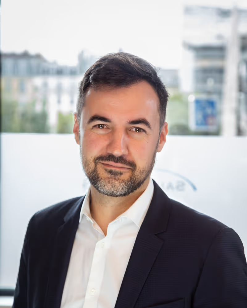 Maître Joris Caunes, Paris
