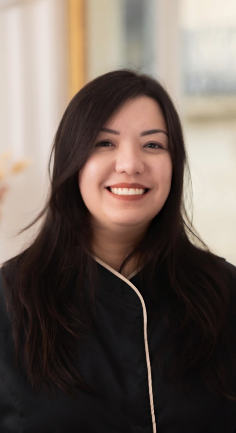 Dr Cibèle Nagano, Paris