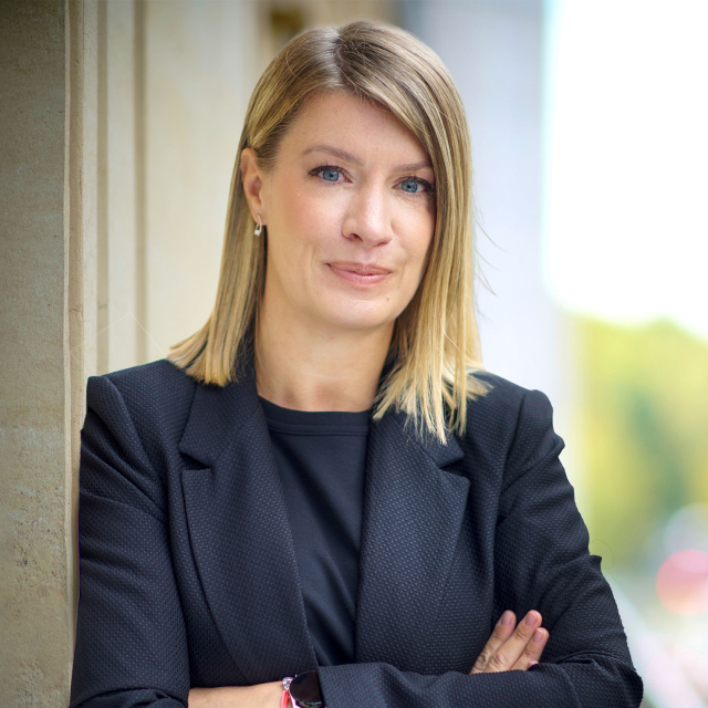 Aurélie Thevenin, Paris