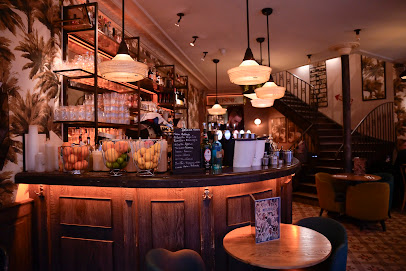 Café Milou Bastille