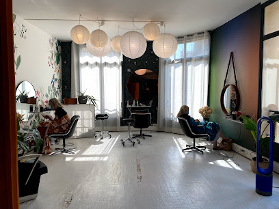 Studio CUT BY FRED