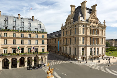 Hotel Regina Louvre