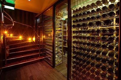 Le Speakeasy Paris, Festive Restaurant & Club, Night Club, Discothèque, Boîte de Nuit, Piano Club