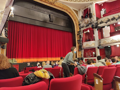 Paris Theatre