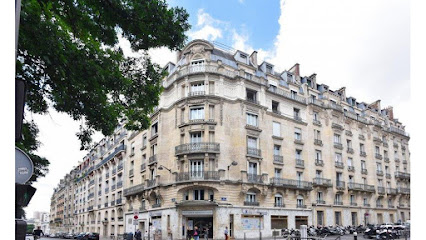 Geoffroy Saint Hilaire Clinic