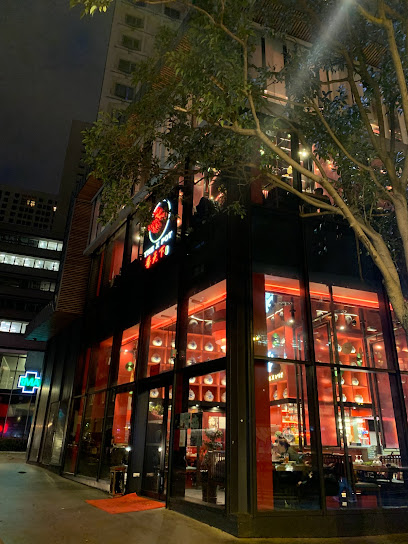 Spicy World (巴黎香天下火锅店）