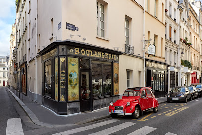 H么tel du Petit Moulin Paris | Le Marais