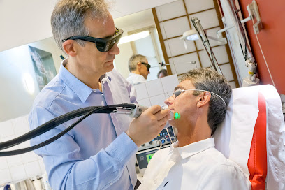 Dr Philippe Meunier - Dermatologue Paris 8