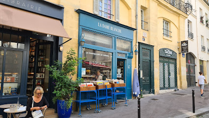 La Dame Blanche Record Shop