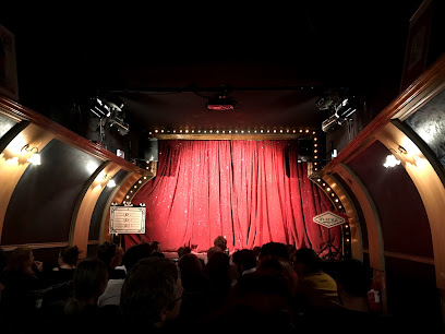 Le Cabaret Burlesque