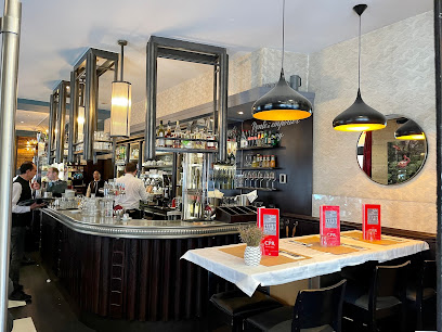 Cafe Palais Royal