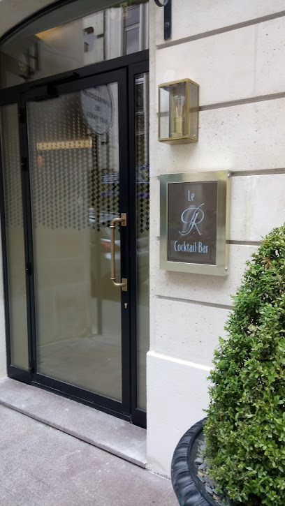 Le R Cocktail Bar